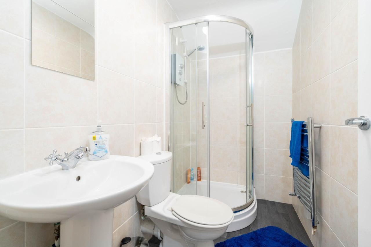 Three Bedroom Apartment- One Choice Stays Serviced Accommodation- Jewellery Quarter Birmingham Zewnętrze zdjęcie