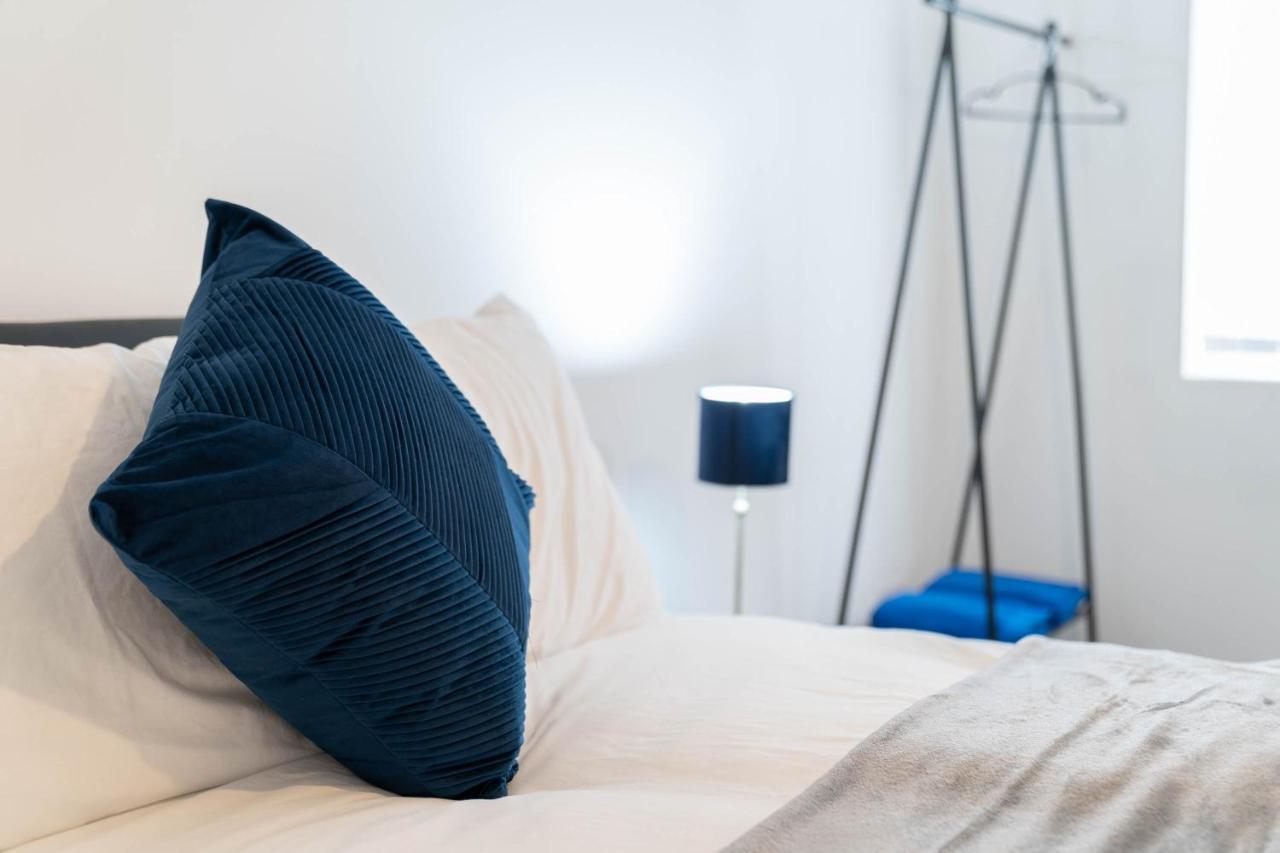 Three Bedroom Apartment- One Choice Stays Serviced Accommodation- Jewellery Quarter Birmingham Zewnętrze zdjęcie